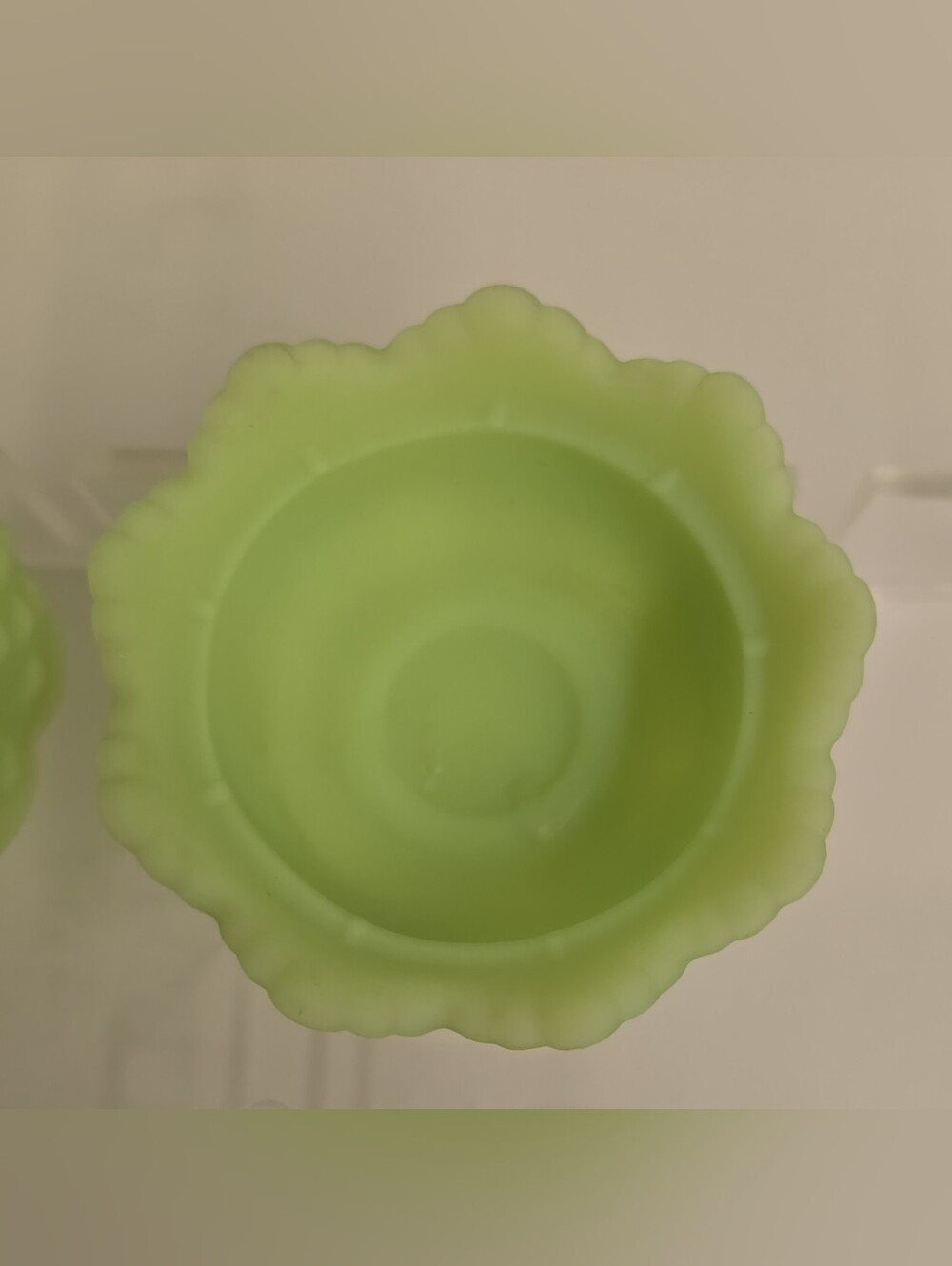 Fenton Lime Shurbet Green Uranium Hobnail Glass Fairy Light - Picture 3 of 10